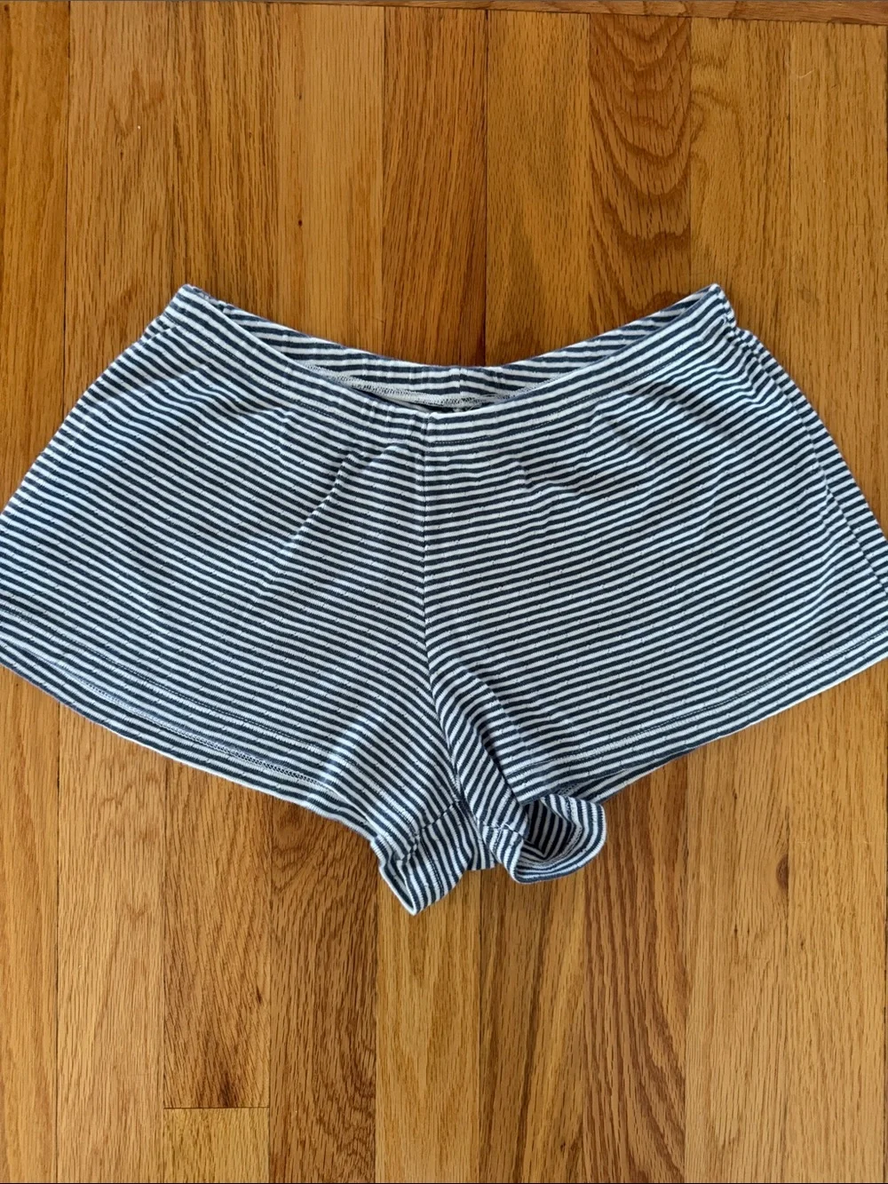 Brandy Melville Black and White Striped Lounge Shorts - Picture 1 of 1